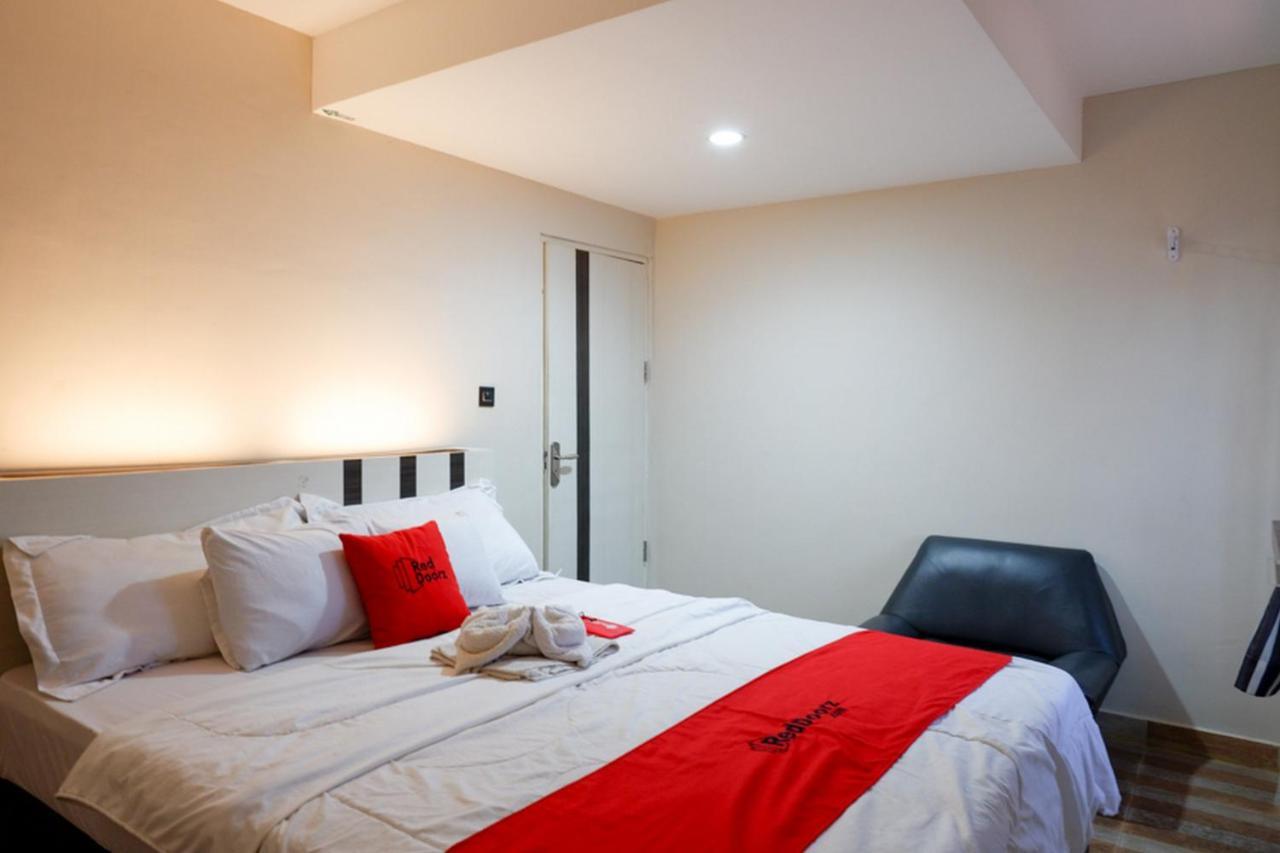 Reddoorz Syariah At Jalan Jenderal Sudirman Palopo Hotel Ngoại thất bức ảnh
