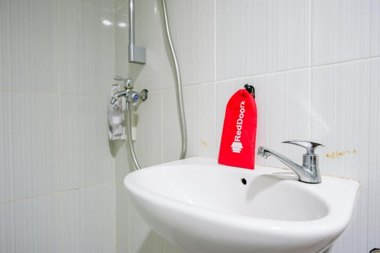Reddoorz Syariah At Jalan Jenderal Sudirman Palopo Hotel Ngoại thất bức ảnh