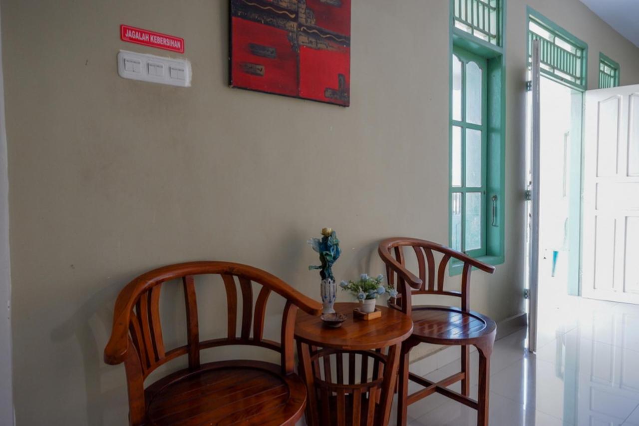 Reddoorz Syariah At Jalan Jenderal Sudirman Palopo Hotel Ngoại thất bức ảnh
